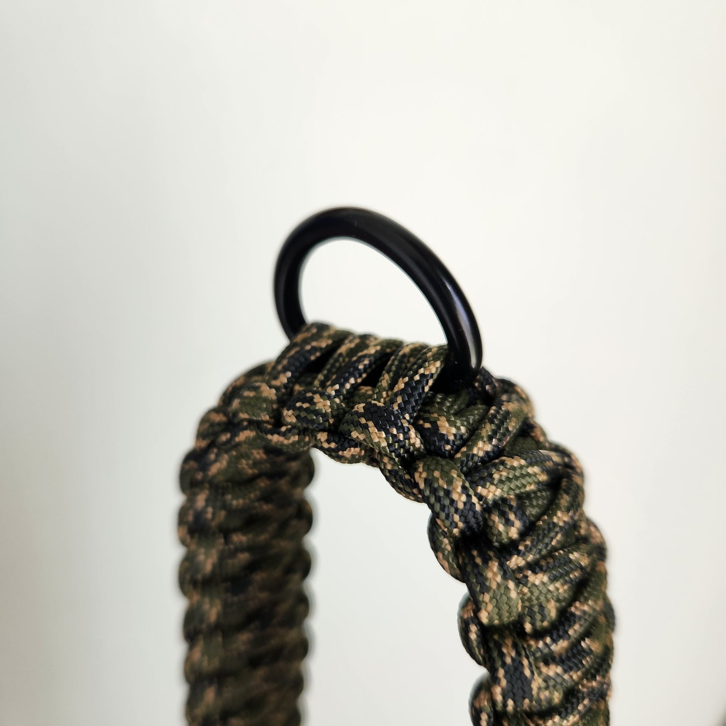 Paracord Game Strap - Hunter Camo + Olive Green
